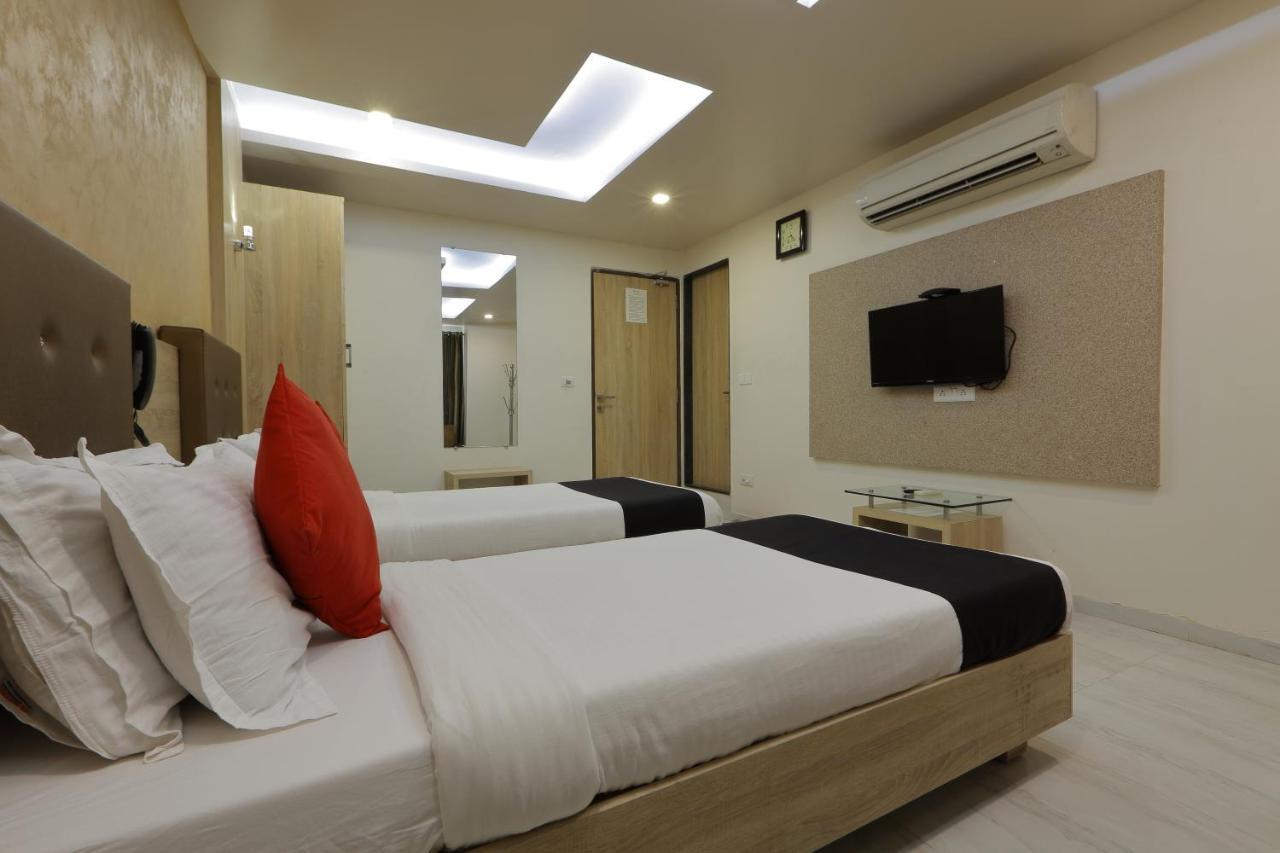 Hotel Unity Amhedabad Dış mekan fotoğraf