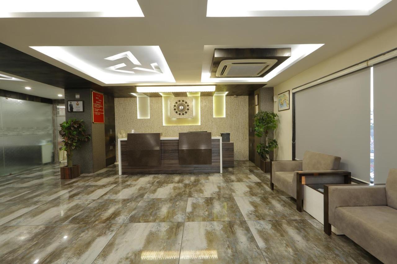 Hotel Unity Amhedabad Dış mekan fotoğraf