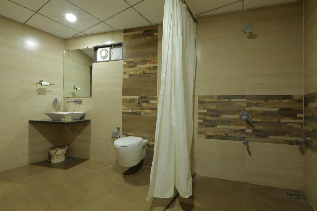 Hotel Unity Amhedabad Dış mekan fotoğraf
